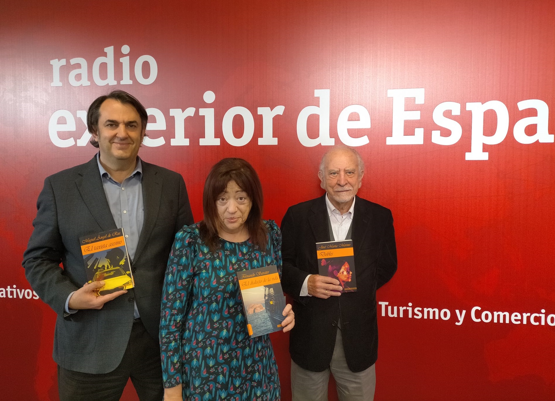 Miguel Ángel de Rus entrevistado en el programa de RNE Hora América junto a José María Merino
